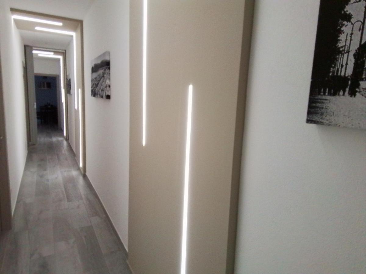 Deledda Home กาญารี ภายนอก รูปภาพ