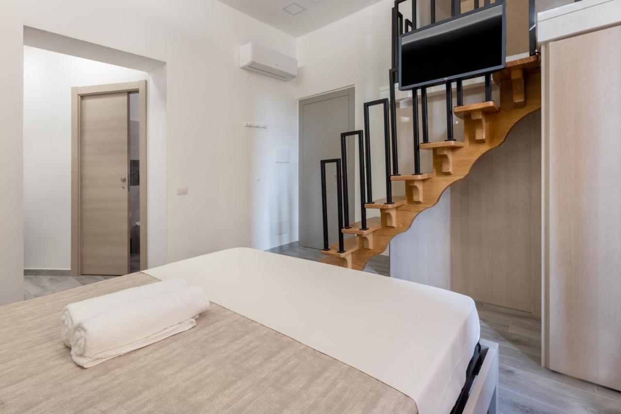 Deledda Home กาญารี ภายนอก รูปภาพ